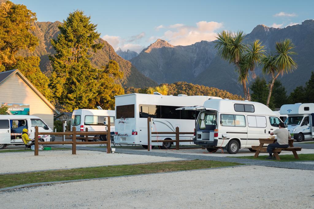 Fox Glacier Top 10 Holiday Park & Motels Eksteriør billede