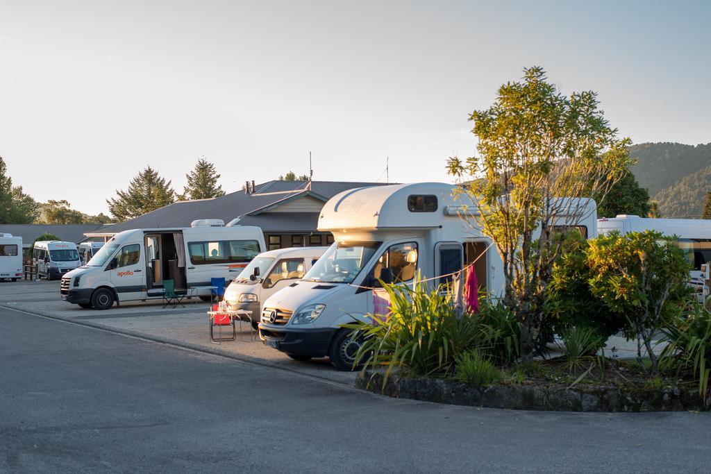 Fox Glacier Top 10 Holiday Park & Motels Eksteriør billede