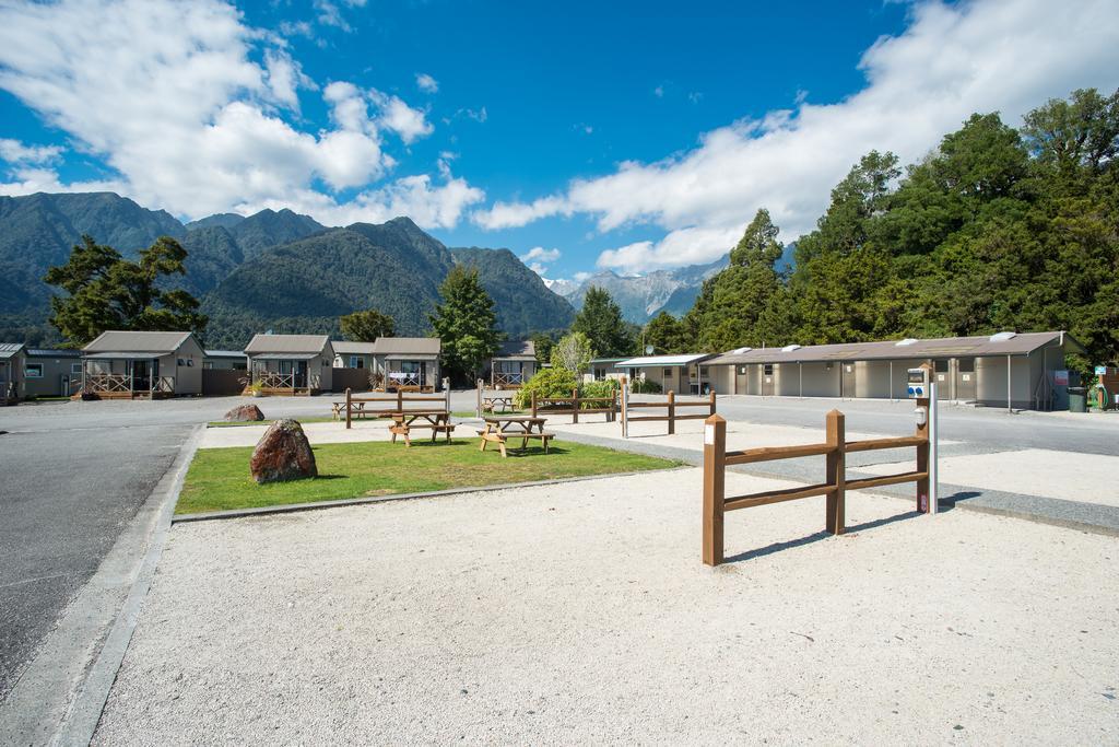 Fox Glacier Top 10 Holiday Park & Motels Eksteriør billede