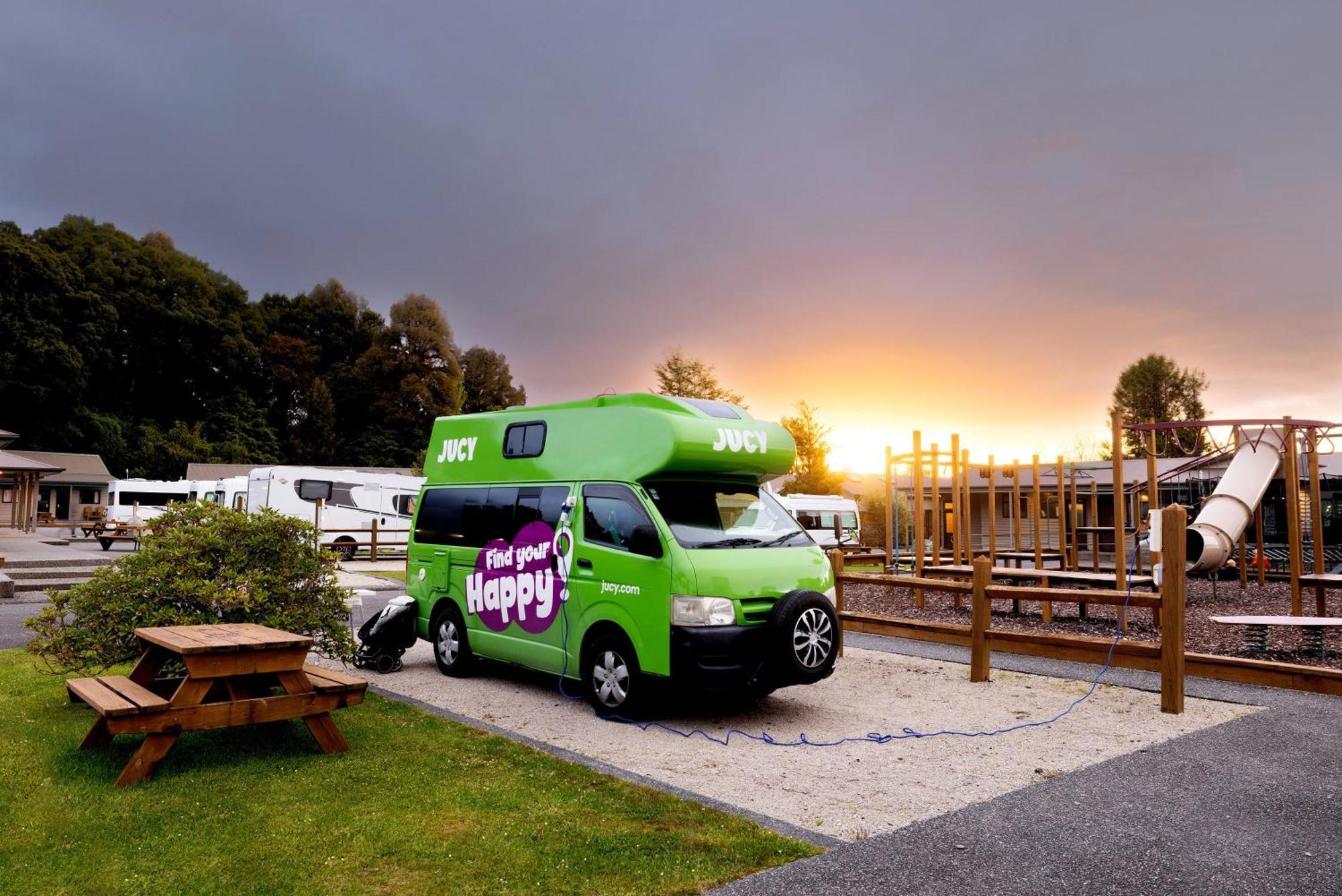 Fox Glacier Top 10 Holiday Park & Motels Eksteriør billede